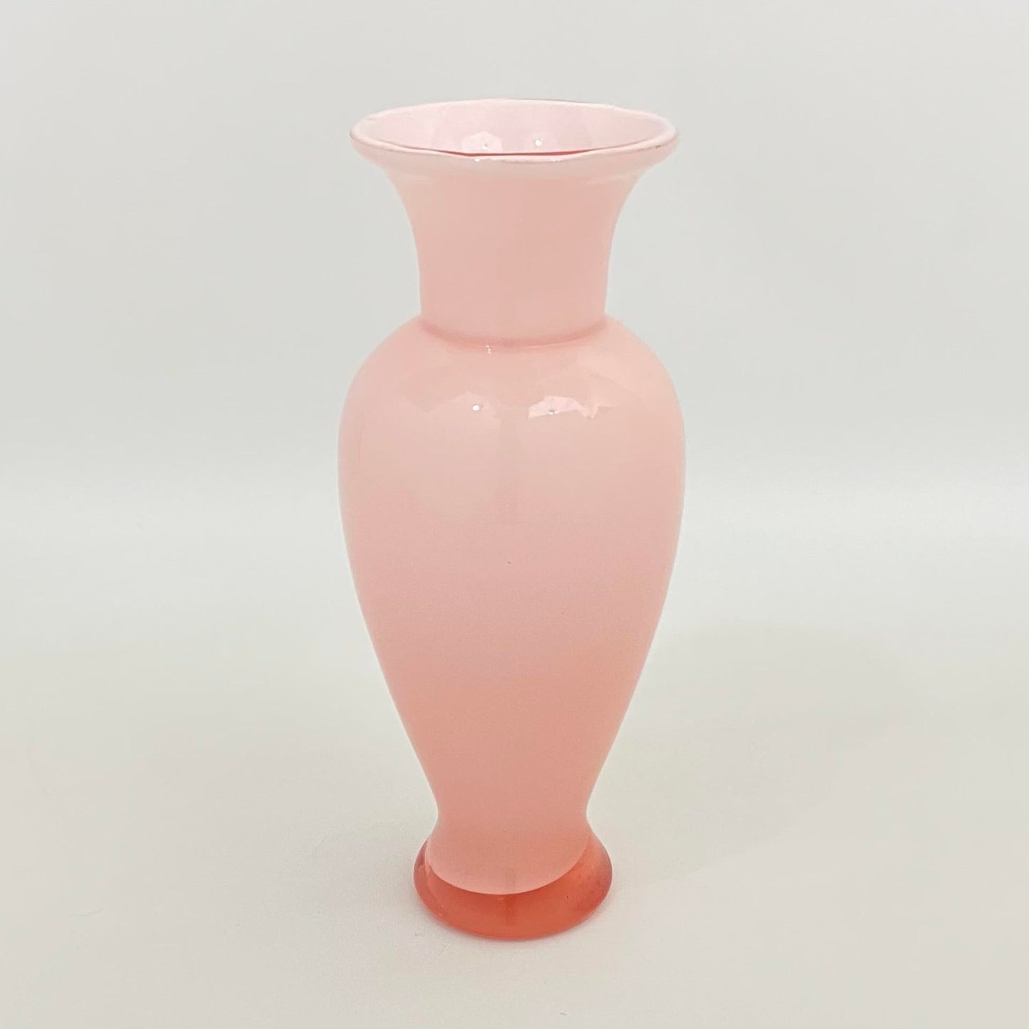 Larry Laslo for Mikasa Blush Art Glass Opaline Vase