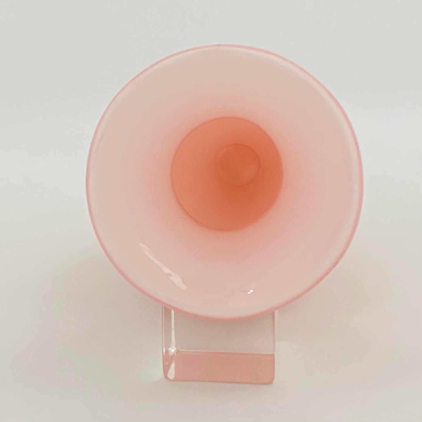 Larry Laslo for Mikasa Blush Art Glass Opaline Vase
