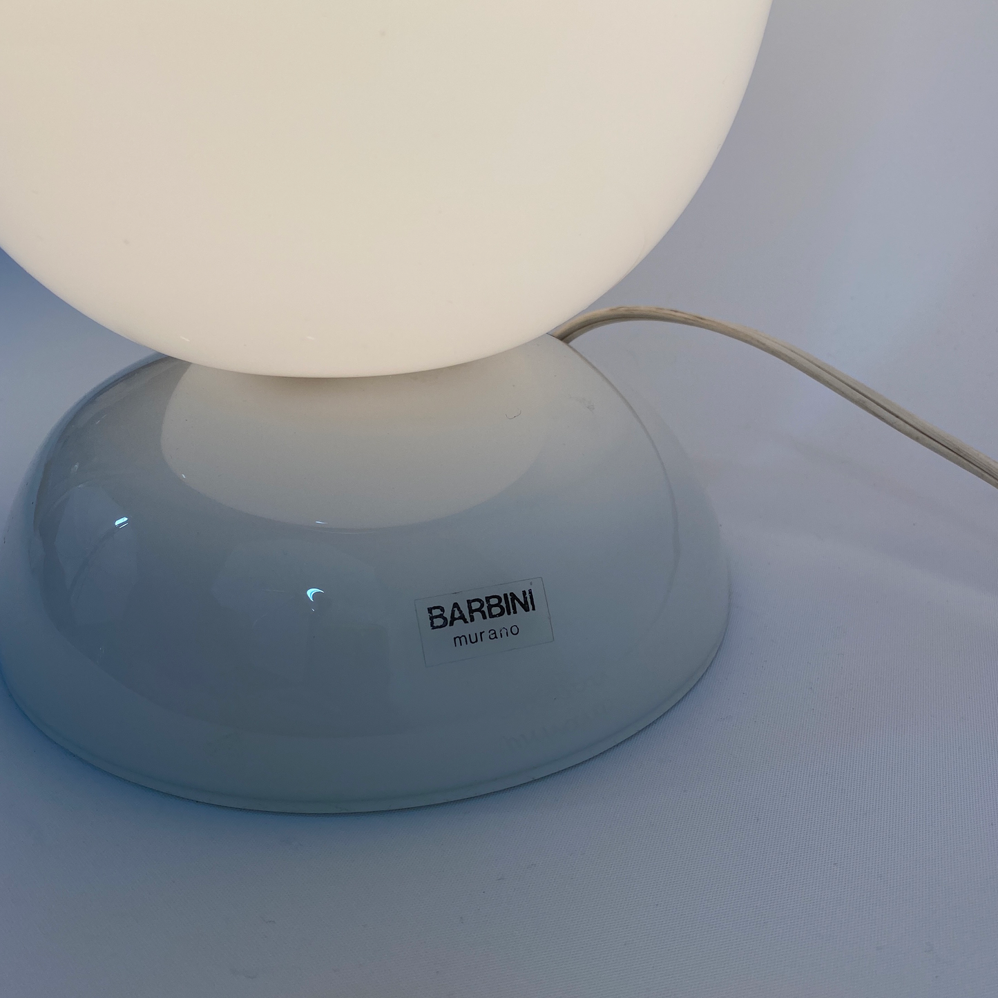 Barbini Murano Glass Tulip Mauve and White Lamp