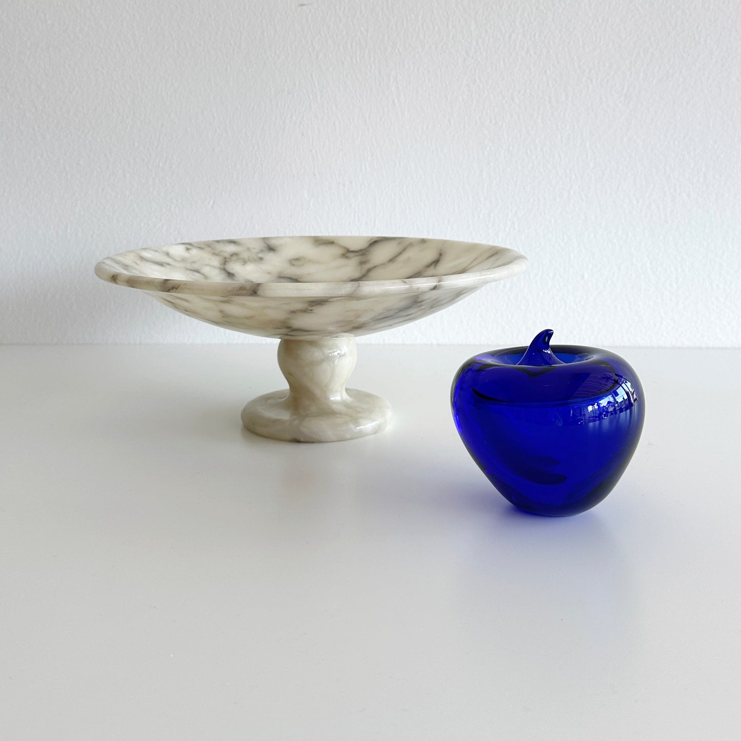Early 20th Century Italian Marble Tazza Centerpiece Pedestal Bowl