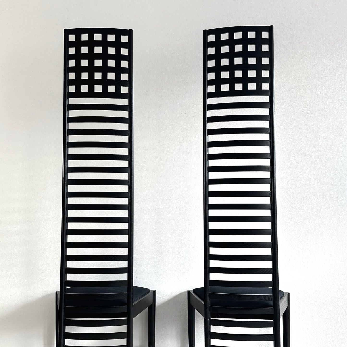 Sculptural Pair of Hill House Chairs Designed by Charles Rennie Mackintosh, 1980s
