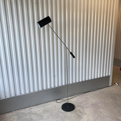 Sonneman Attributed Mid-century Adjustable Cantilever Floor Lamp