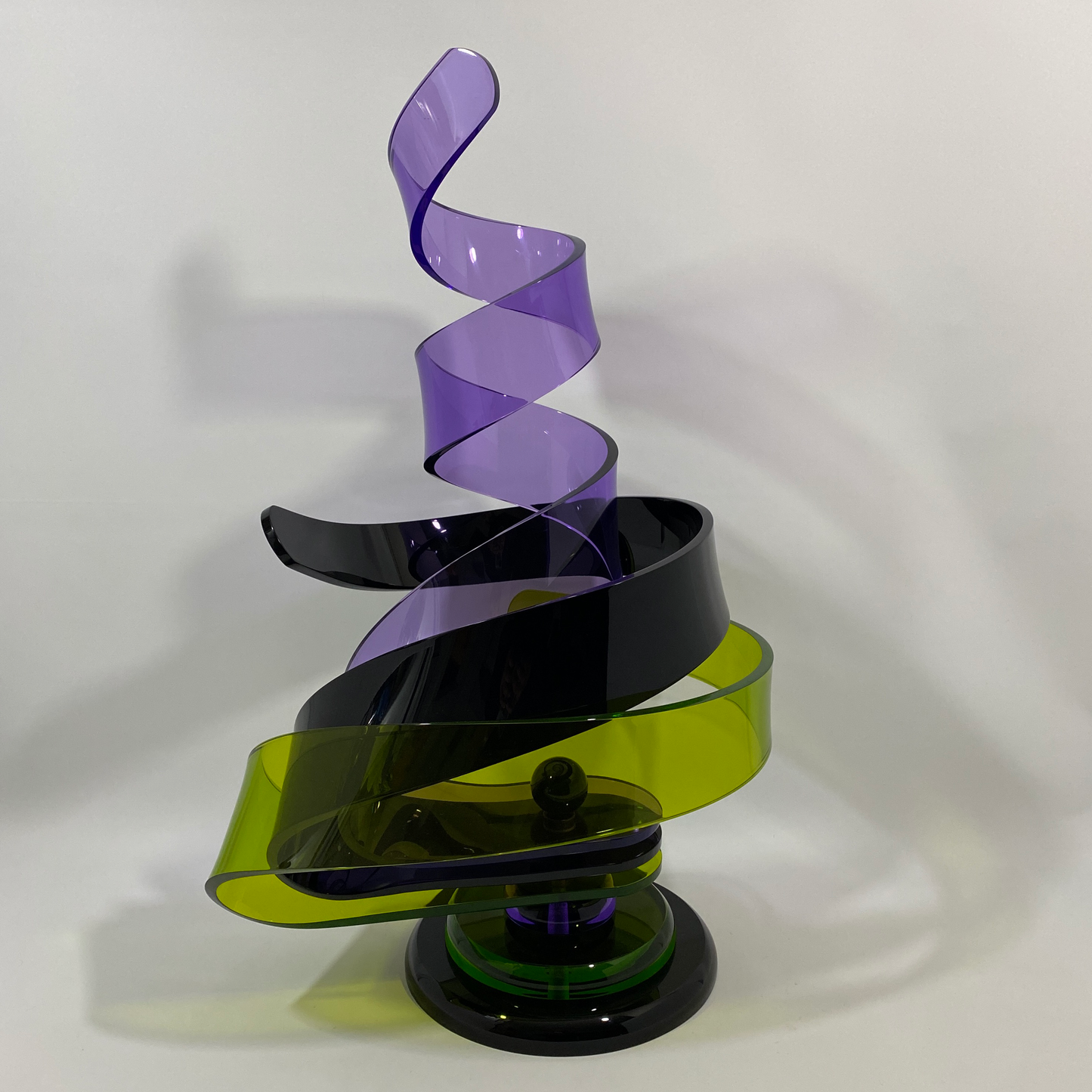 Shlomi Haziza Postmodern Lucite Swirl Ribbon Sculpture